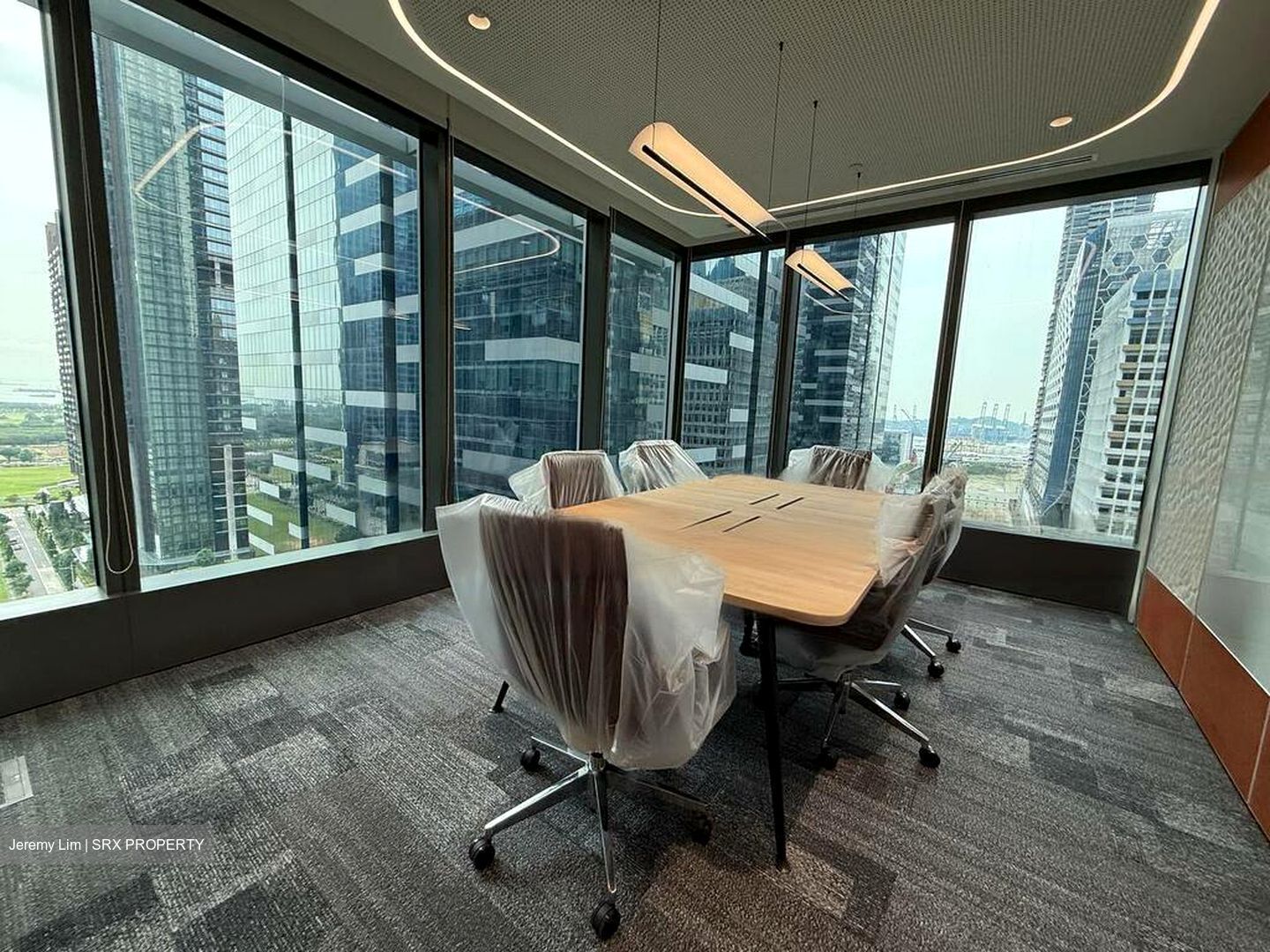 Central Boulevard (D1), Office #451142991